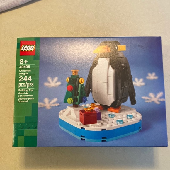 NIB Lego Christmas Penguin 40498 - Picture 1 of 4